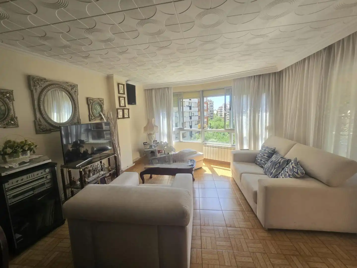 Living room of Flat for sale in  Palma de Mallorca  with Heating, Furnished and Balcony