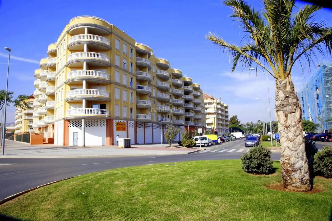 Àtic amb piscina en venda a Avenida Juan Chabás 40, imagen 2