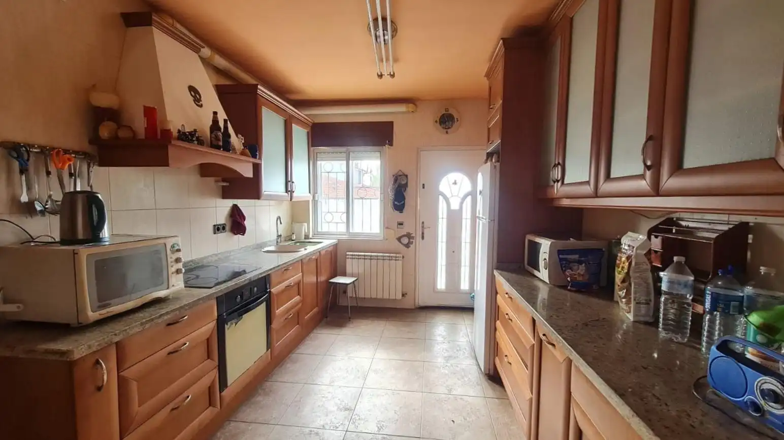 Cocina de Casa o chalet en venta en Mojados con Calefacción, Jardín privado y Terraza