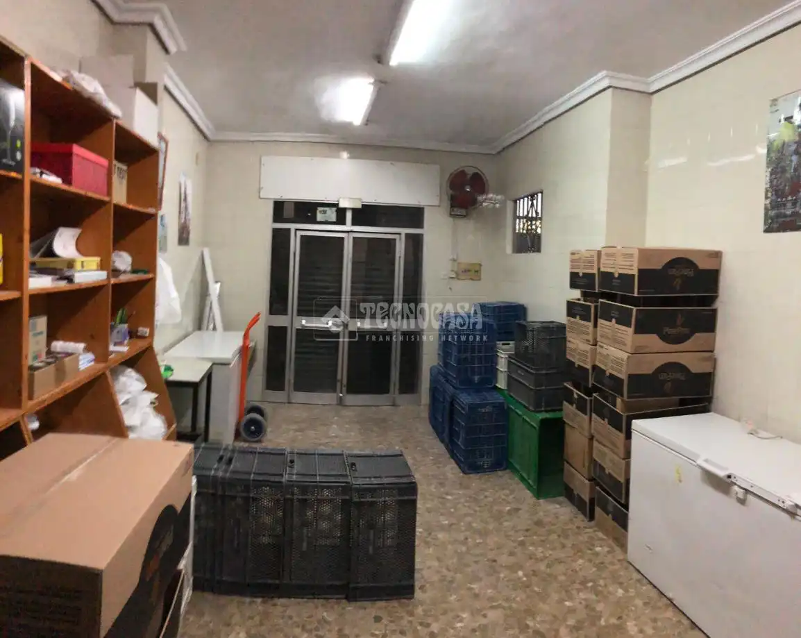 Casa adosada en venta en Sevilla con Aire acondicionado y Balcón