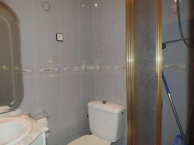 Baño de Piso en venta en Guadalajara con Calefacción, Parquet y Terraza