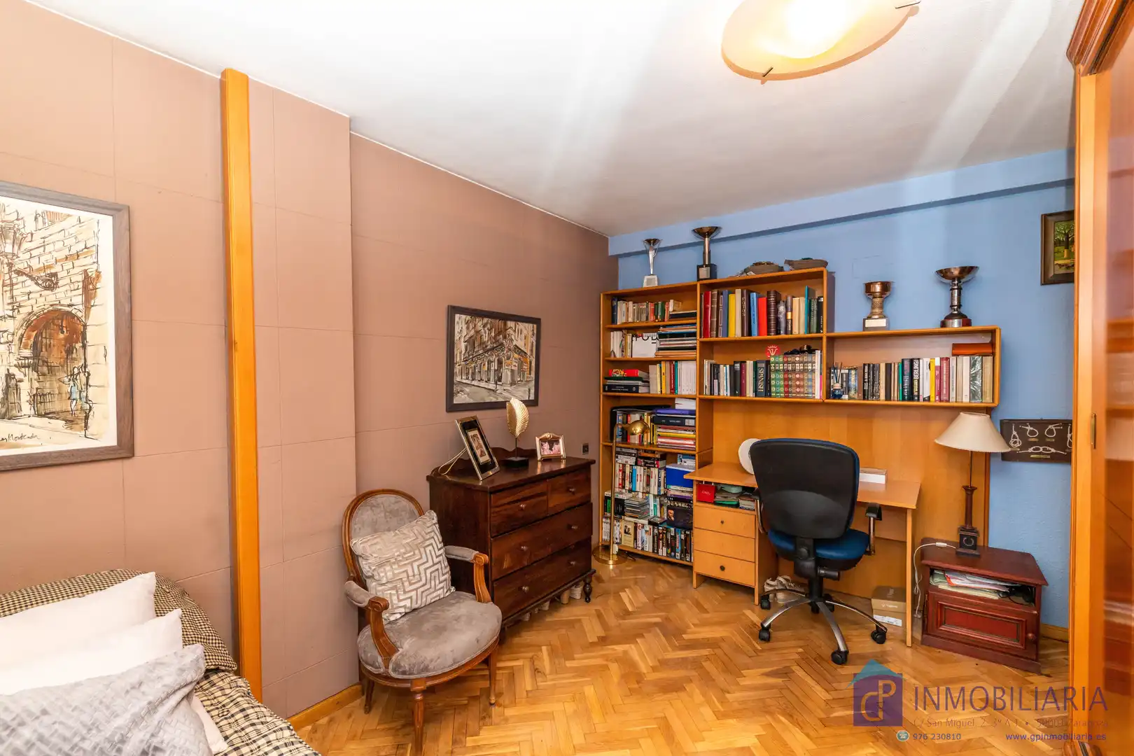 Dormitori de Pis en venda en Zaragoza amb Parquet, Terrassa i Traster