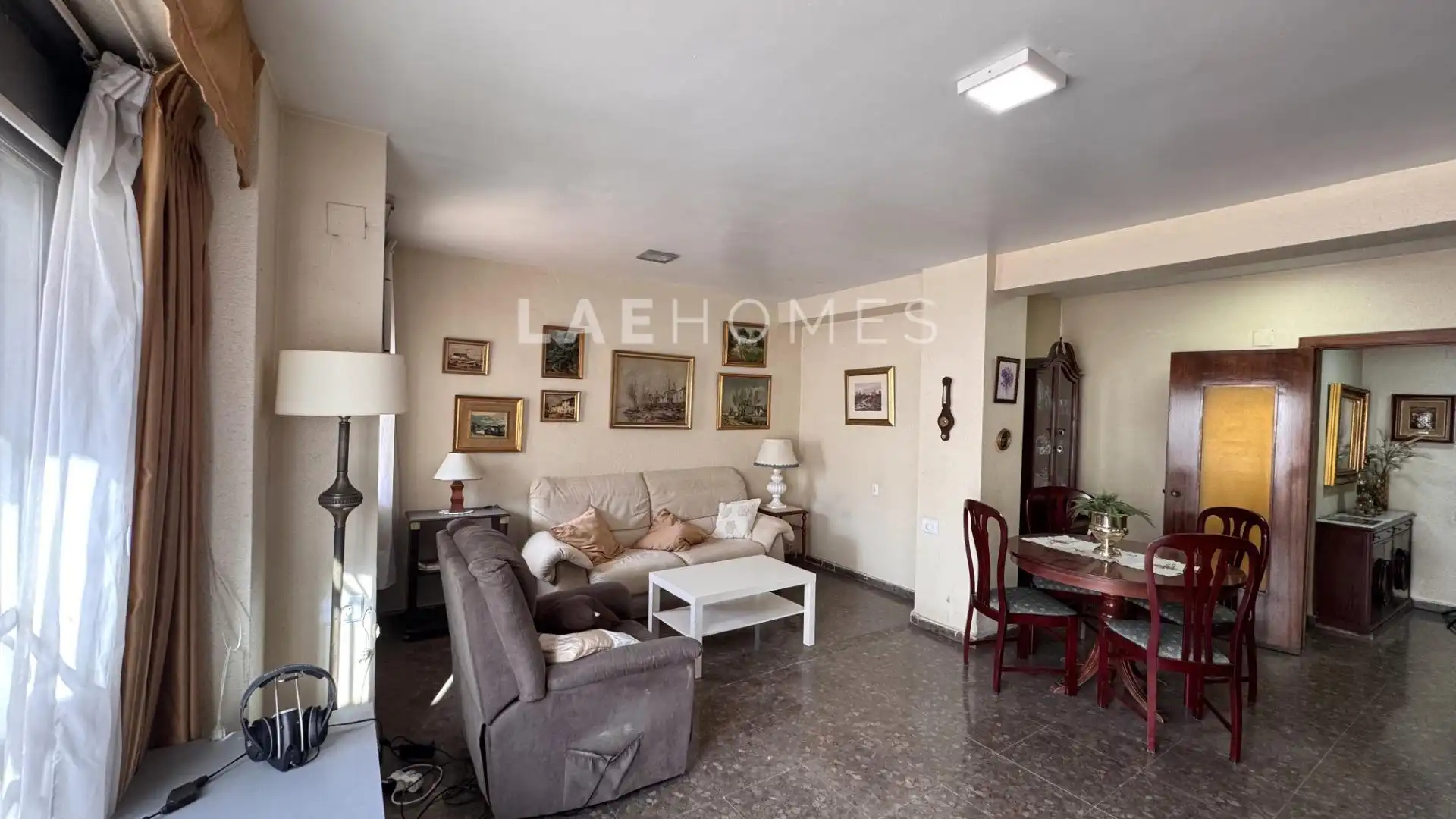 Sala d'estar de Pis en venda en Valencia amb Aire condicionat, Terrassa i Moblat