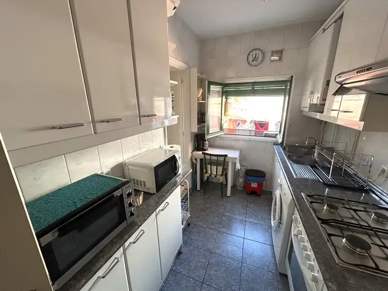 Cocina de Piso en venta en Madrid con Calefacción y Amueblado
