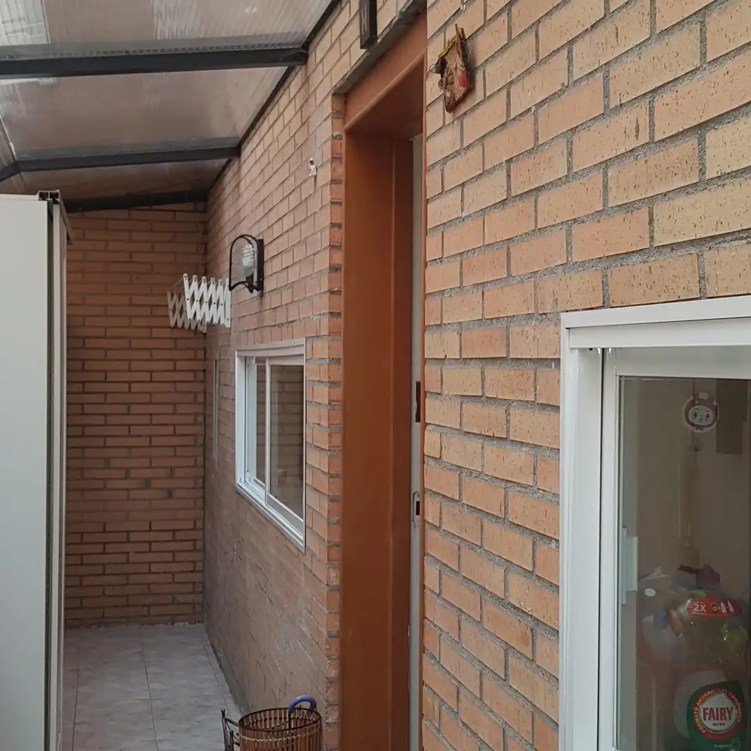 Vista exterior de Piso en venta en Santiago de Compostela  con Calefacción, Terraza y Trastero