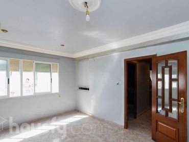 Piso con balcón en venta en Carrer Joaquim Sorolla .