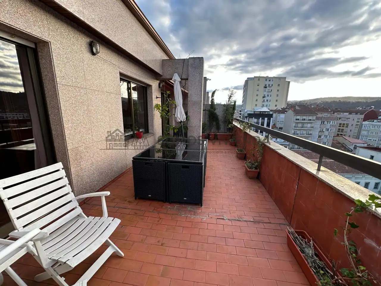 Terrasse von Dachboden zur Miete in Ourense Capital  mit Heizung, Terrasse und Möbliert