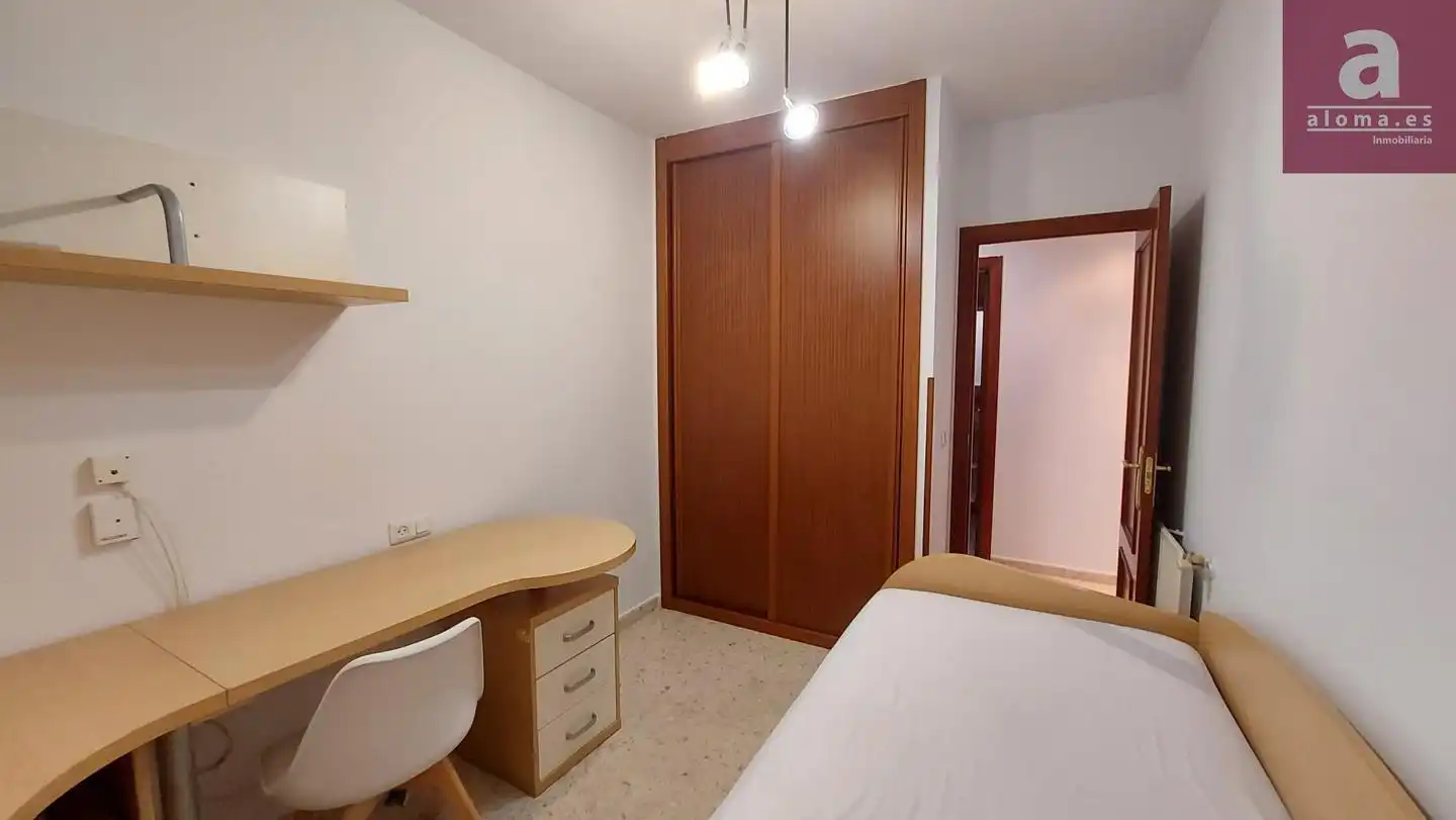 Bedroom of Flat for rent in Cáceres  with Heating, Terrace and Furnished