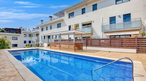 Luminoso ático dúplex en Sant Feliu de Guíxols con gran terraza solárium, piscina y vistas despejadas., imatge 2