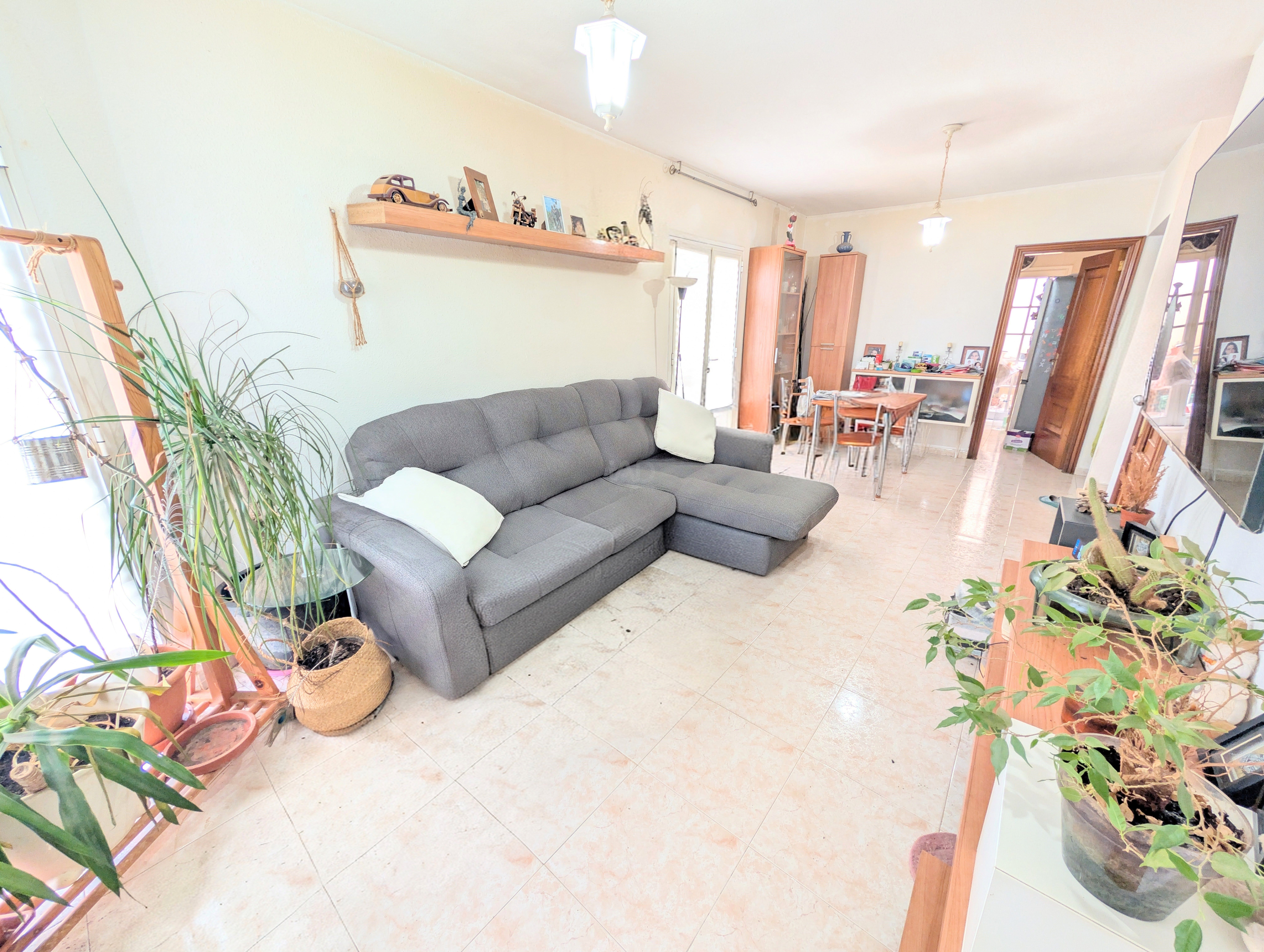 Sala d'estar de Casa adosada en venda en Granadilla de Abona amb Terrassa