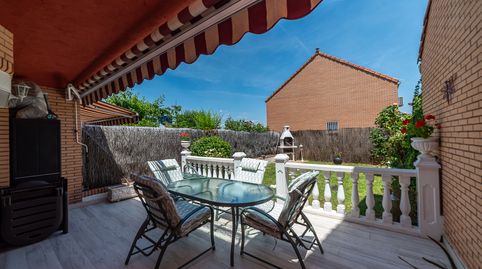 Foto 3 de Casa adosada en venta en Calle de la Haya, 147, Parque Coimbra, Móstoles
