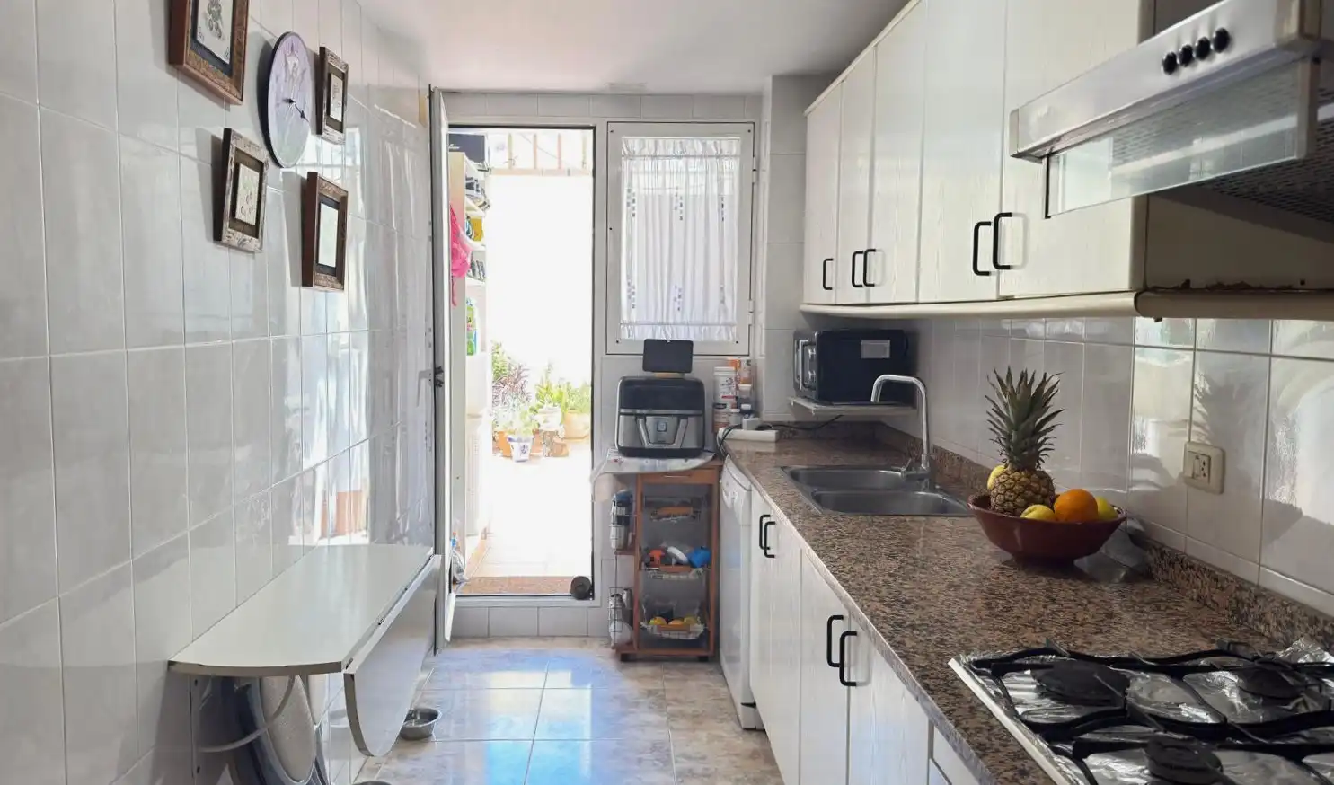 Cocina de Piso en venta en Castellón de la Plana / Castelló de la Plana con Terraza, Trastero y Balcón