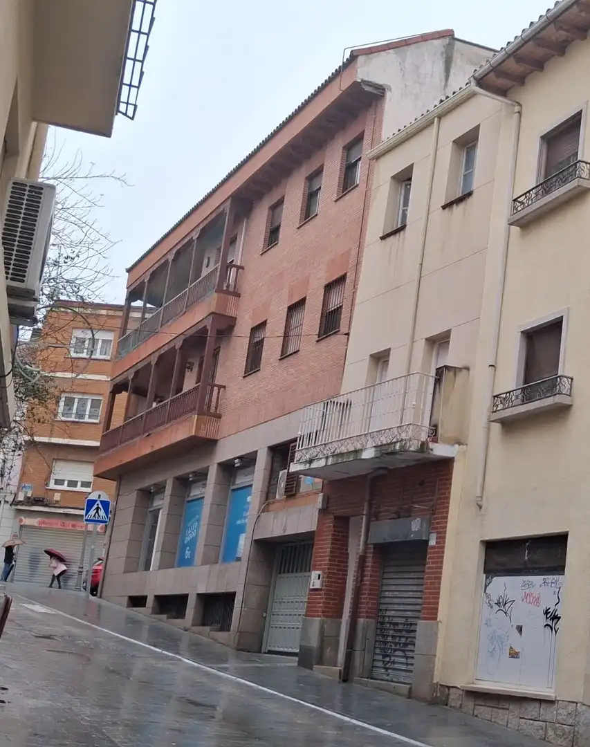 Außenansicht von Gebäude zum Verkauf in Colmenar Viejo