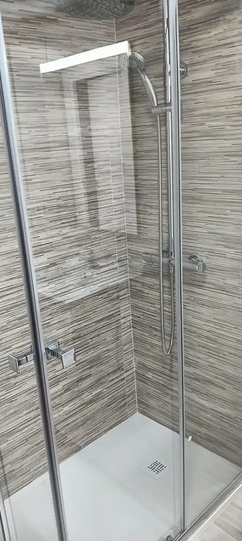 Badezimmer von Wohnung zur Miete in Casco Antiguo