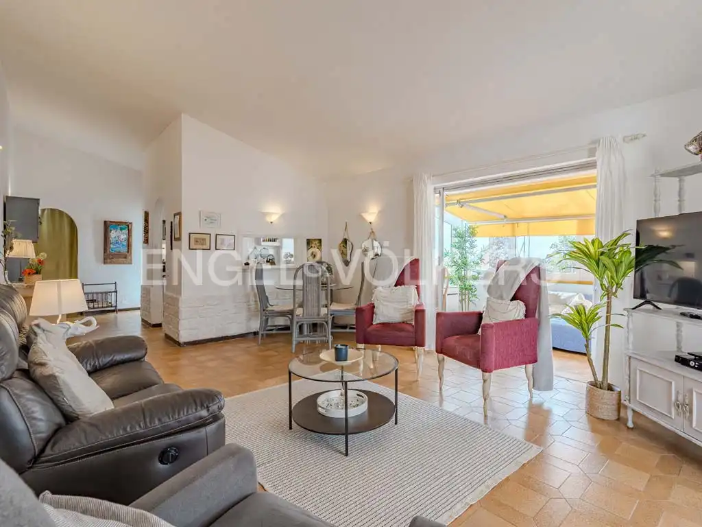 Sala de estar de Casa o chalet en venta en Adeje con Terraza, Amueblado y Jacuzzi