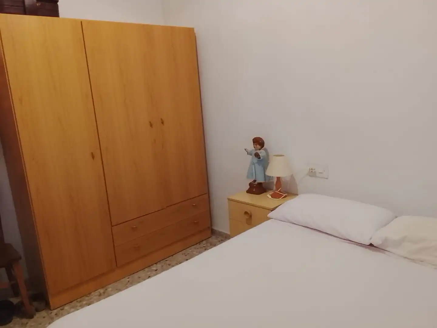 Habitación de Casa o chalet en venta en Solera de Gabaldón con Terraza, Amueblado y Balcón