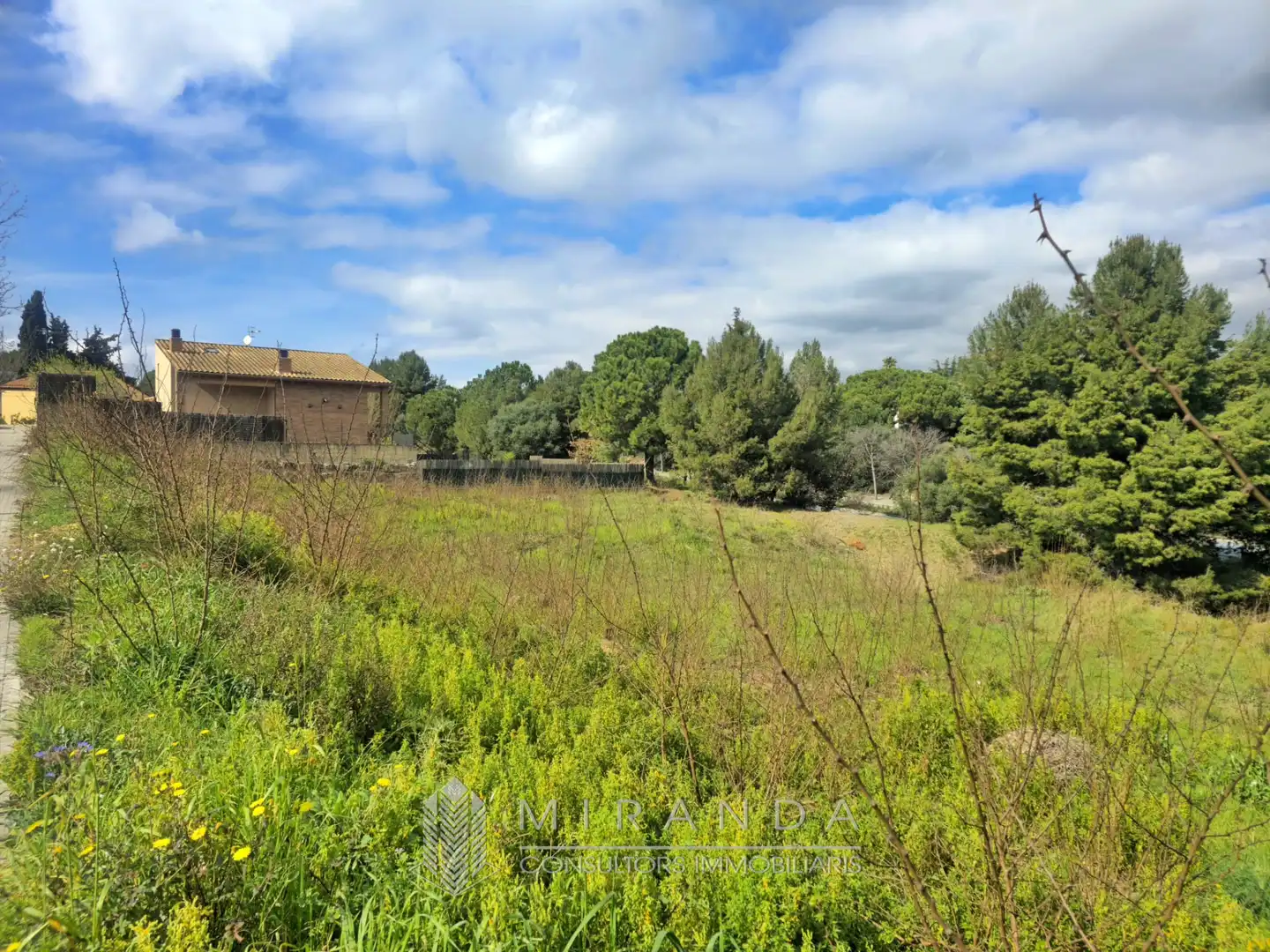 Terreny residencial en venda a Carrer de la Garrotxa