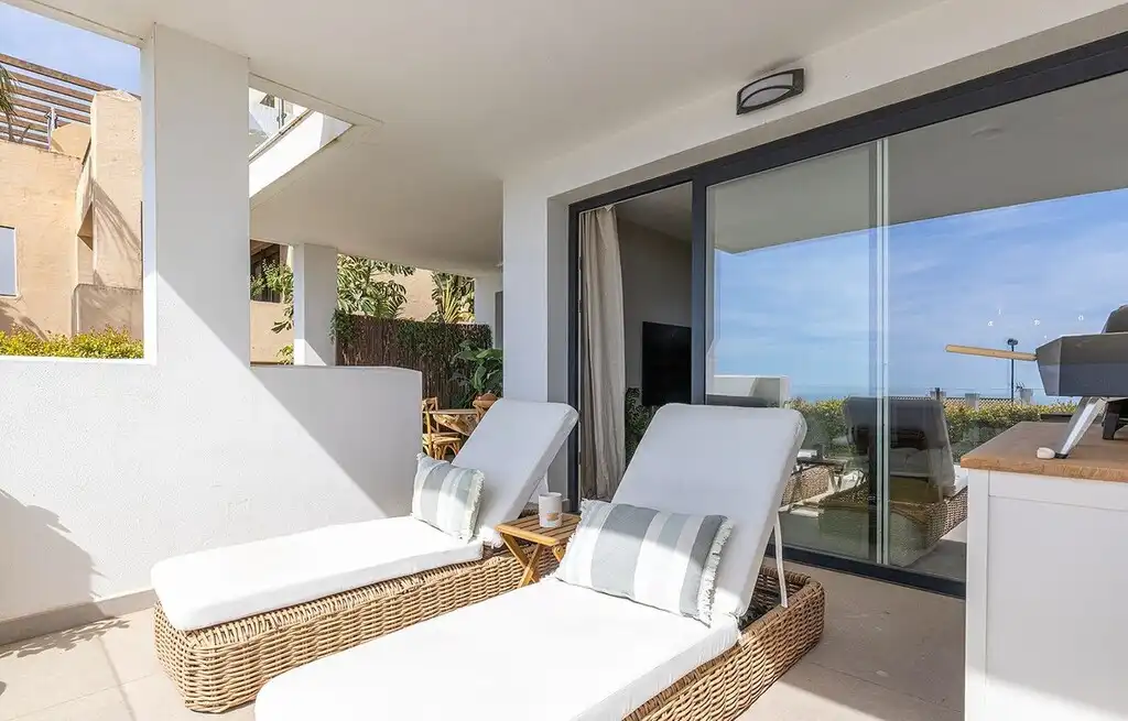Terraza de Apartamento en venta en Benalmádena con Aire acondicionado, Calefacción y Jardín privado