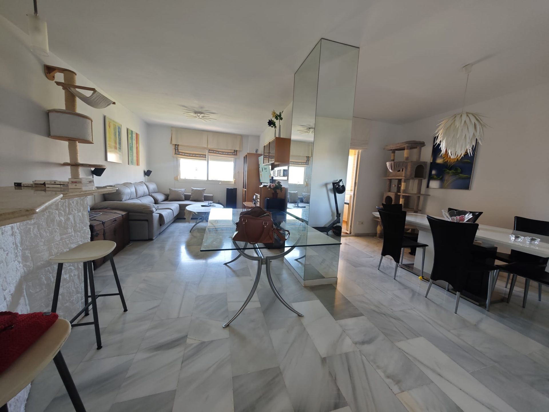 Living room of Flat for sale in Torremolinos  with Storage room and Community pool