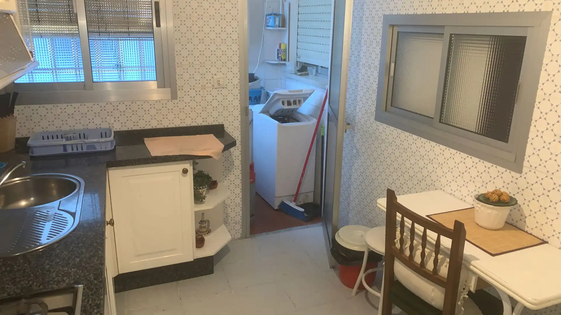 Flat for sale in Calle Fernán Sánchez de Tovar, Cruz Roja, Macarena