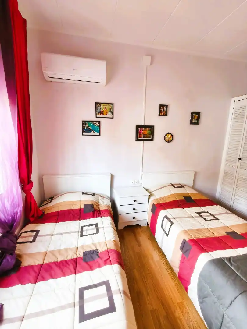 Dormitori de Casa o xalet en venda en Lliçà d'Amunt amb Aire condicionat, Jardí privat i Terrassa