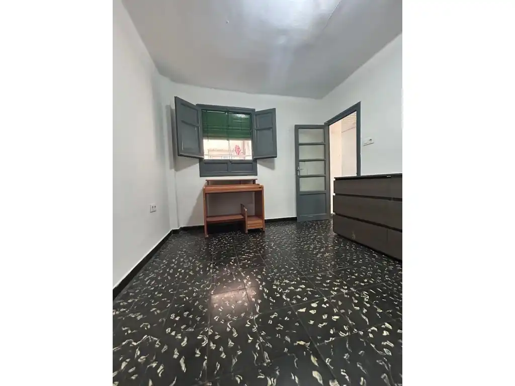 Dormitori de Casa o xalet en venda en Valencia amb Aire condicionat