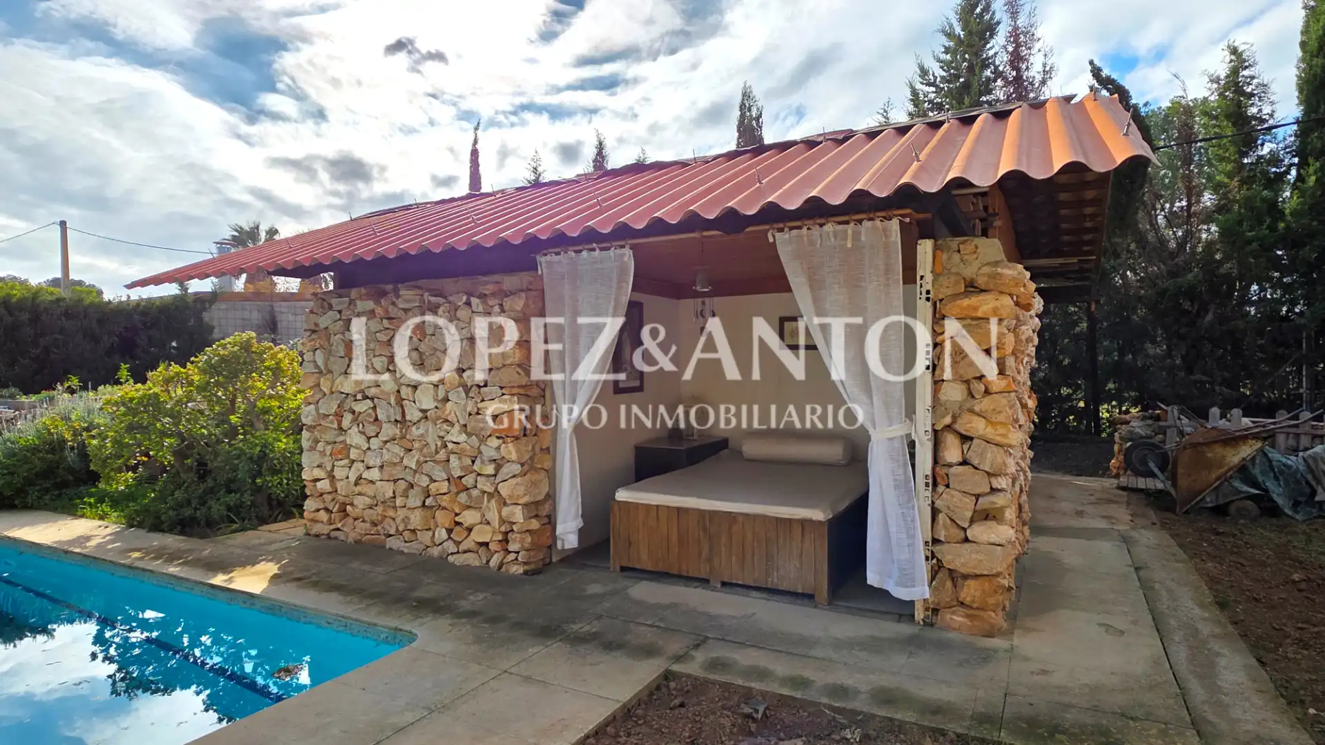 Terrace of Houses for sale in L'Eliana  with Air Conditioner, Private garden and Terrace