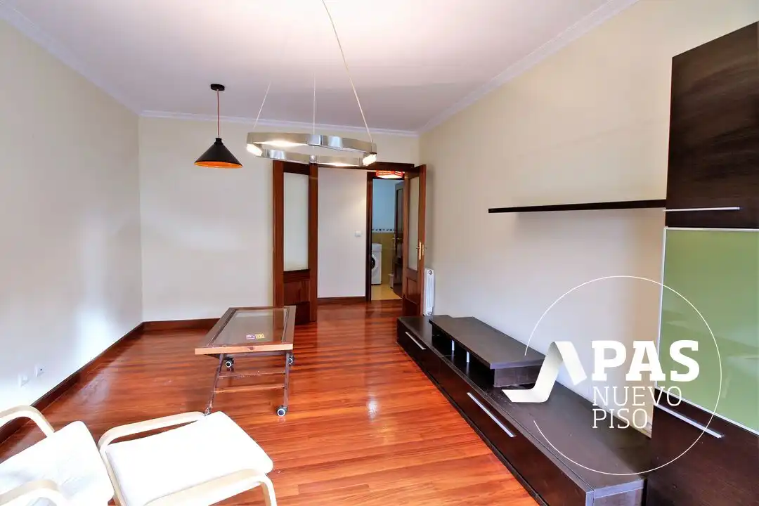 Sala de estar de Piso en venta en Entrambasaguas, Cantabria