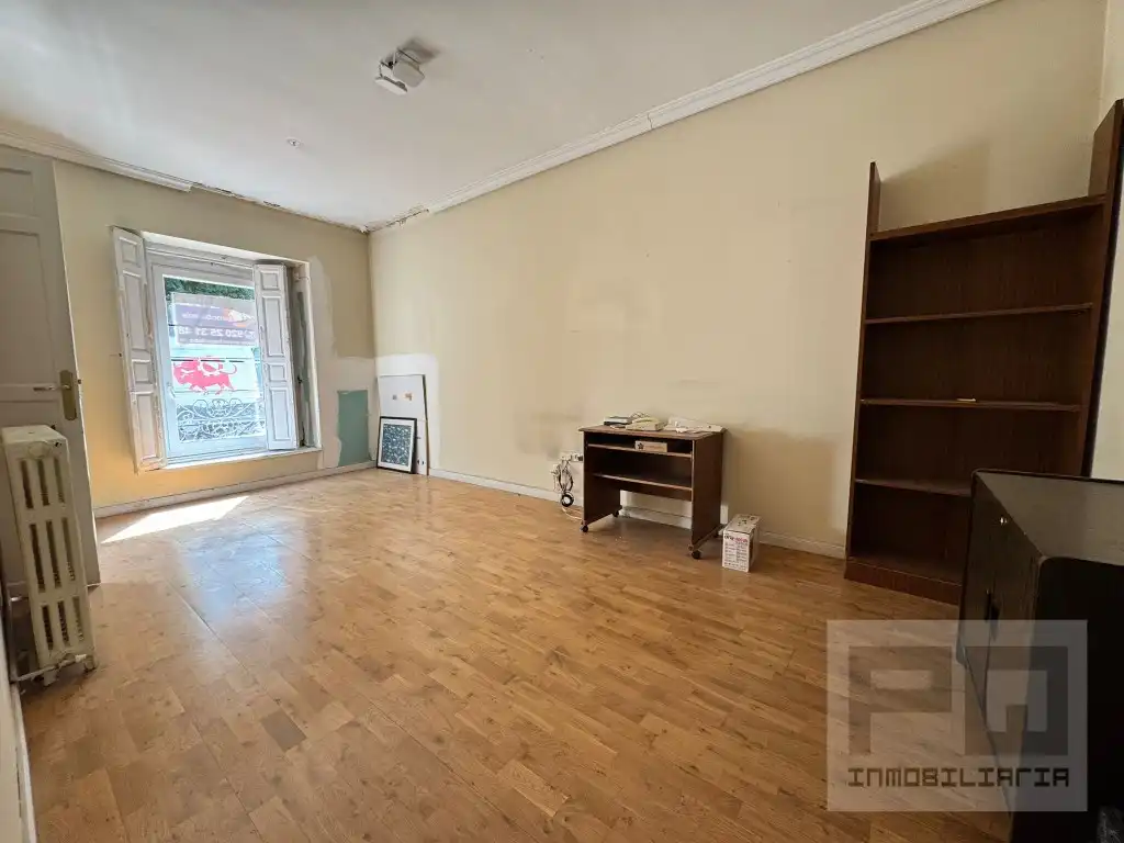 Ground floor for rent in Calle Arevalo, Centro