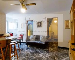 Sala d'estar de Casa o xalet en venda en Telde amb Terrassa