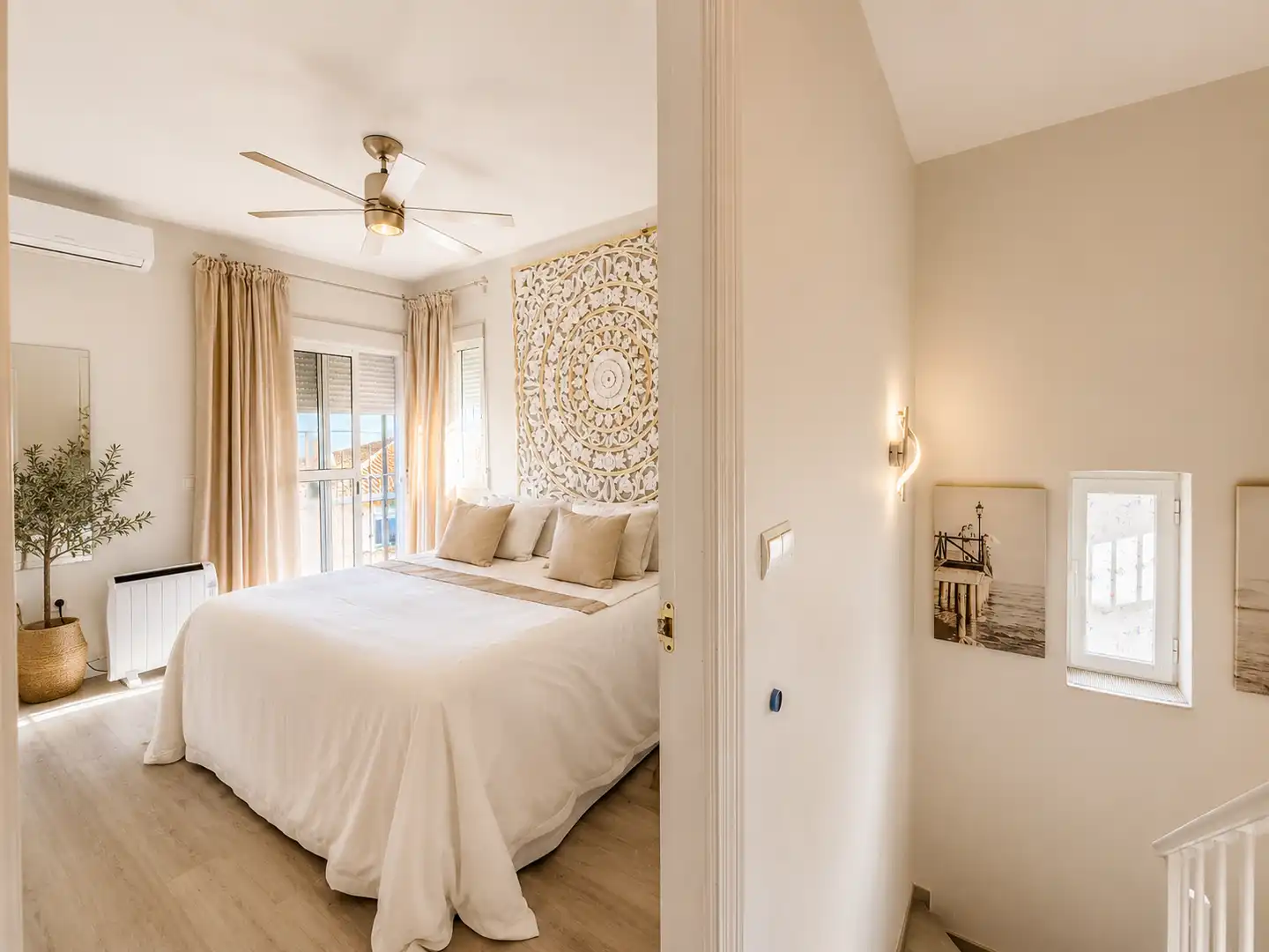 Habitación de Casa o chalet en venta en Alhaurín de la Torre con Aire acondicionado, Calefacción y Jardín privado