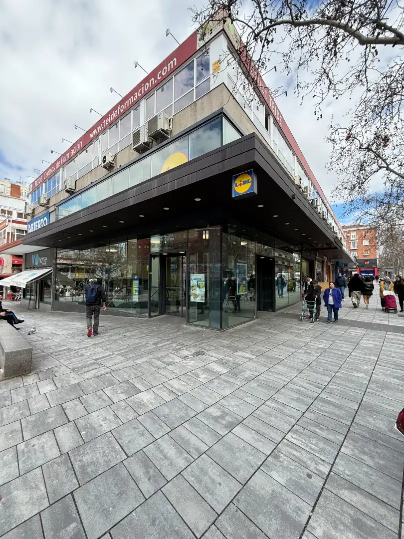 Planta baja en venta en Madrid con Aire acondicionado, Calefacción y Amueblado