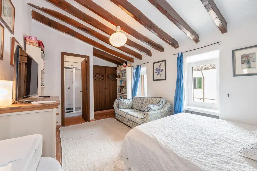Schlafzimmer von Country house zum Verkauf in Pollença mit Klimaanlage, Terrasse und Möbliert