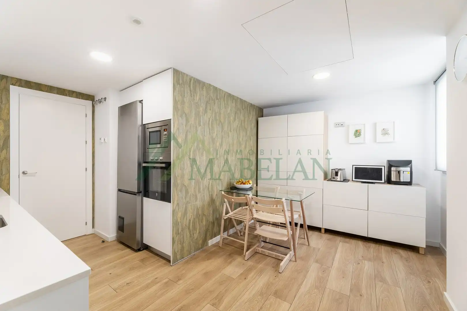 Kitchen of Flat for rent in Las Rozas de Madrid  with Air Conditioner, Heating and Private garden