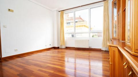 Foto 2 de Dúplex en venta en  Sainz Trevilla, El Astillero  , Cantabria