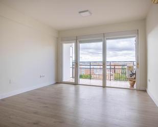 Living room of Flat to rent in  Sevilla Capital  with Air Conditioner and Terrace