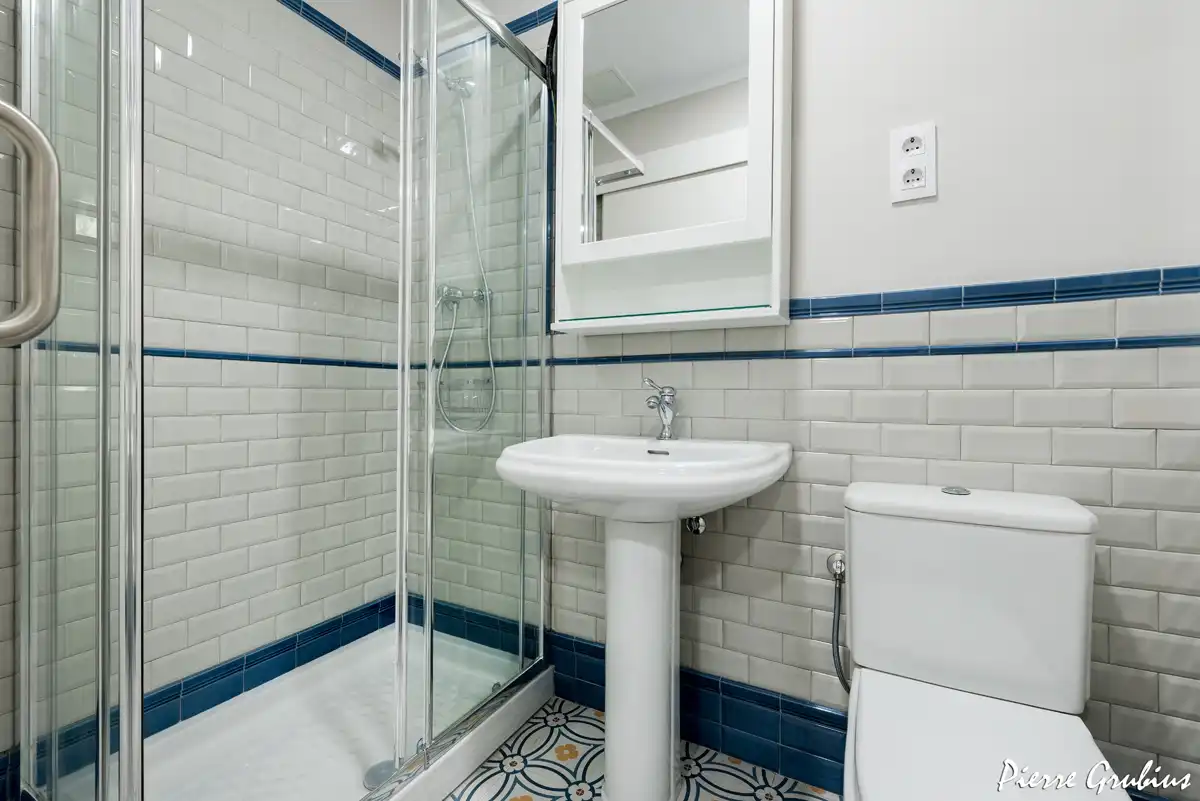 Badezimmer von Wohnung zum Verkauf in Reus mit Klimaanlage und Heizung