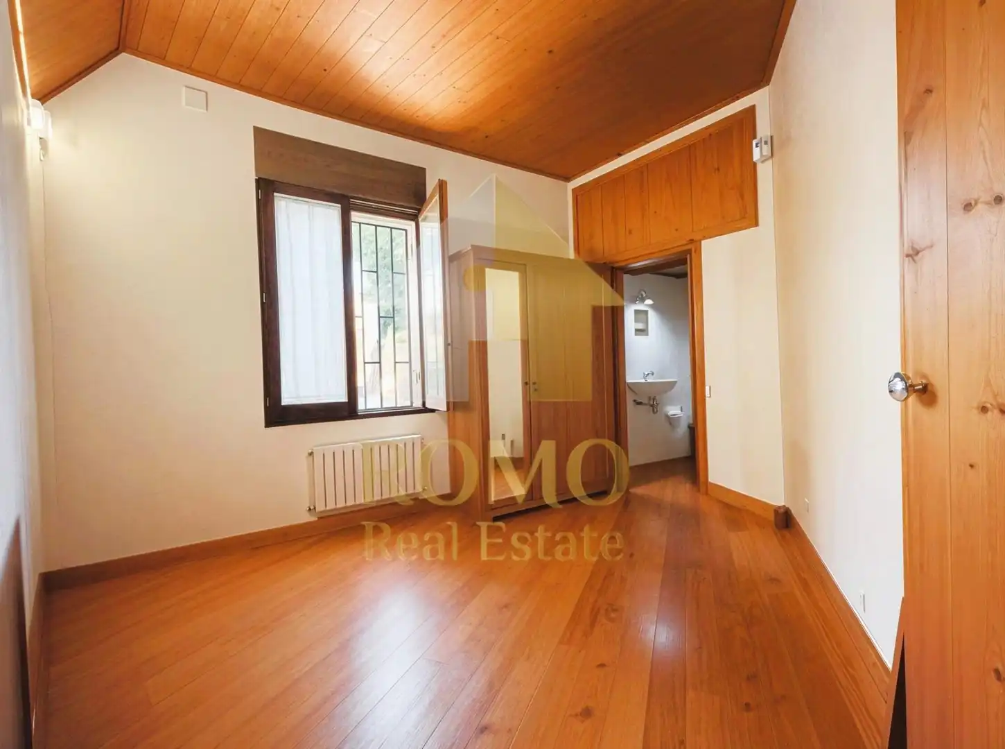 Dormitori de Planta baixa en venda en Sabadell amb Parquet