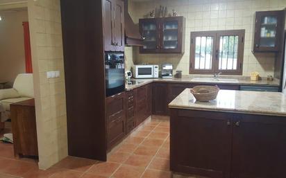 Kitchen of House or chalet for sale in Elche / Elx  with Private garden, Terrace and Swimming Pool