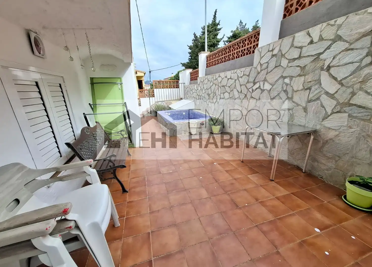 Terrasse von Wohnungen zum Verkauf in Llançà mit Terrasse und Möbliert