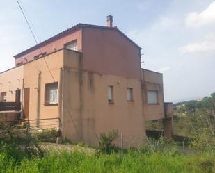 Vista exterior de Casa adosada en venda en Vidreres