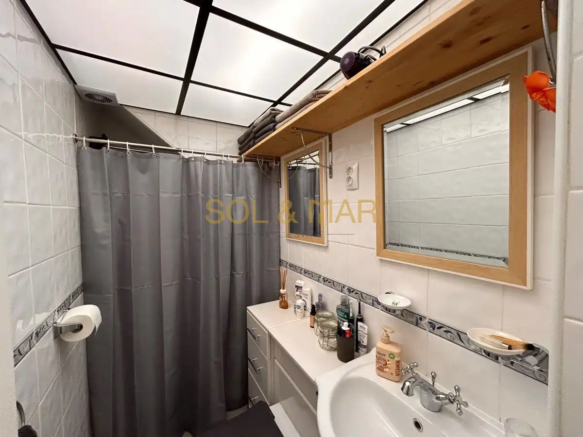 Bany de Casa o xalet en venda en Torremolinos amb Aire condicionat, Calefacció i Parquet