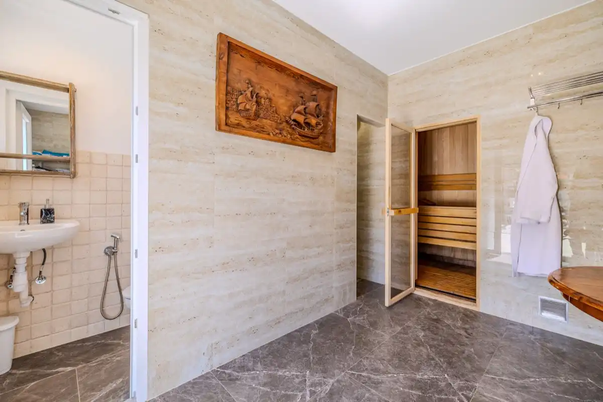 Bathroom of Houses for sale in Dénia  with Air Conditioner, Heating and Private garden