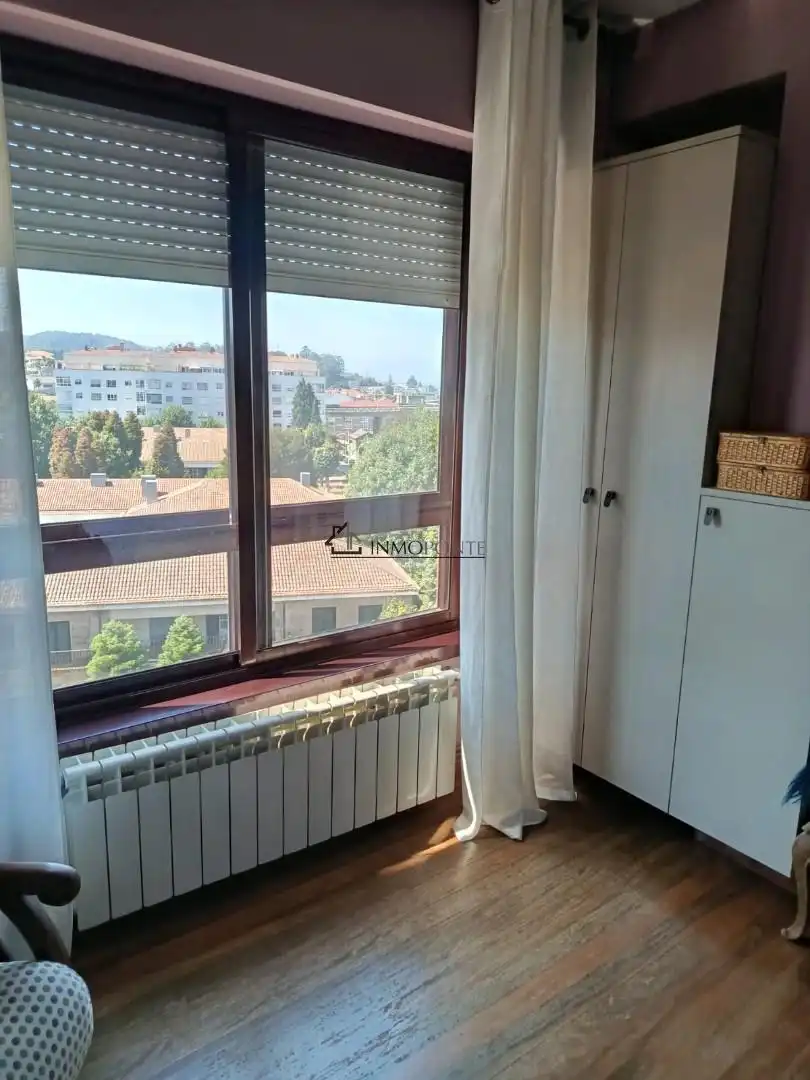 Bedroom of Flat for sale in Pontevedra Capital   with Heating and Storage room