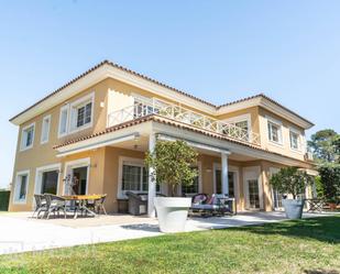 Vista exterior de Casa o xalet en venda en  Tarragona Capital amb Aire condicionat, Calefacció i Jardí privat