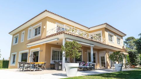 Villa de Lujo junto a la Playa Arrabassada