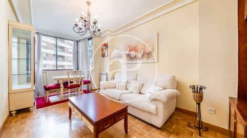 Photo 2 of Flat to rent in C. de la Infanta Mercedes, Castillejos - Cuzco,  Madrid Capital