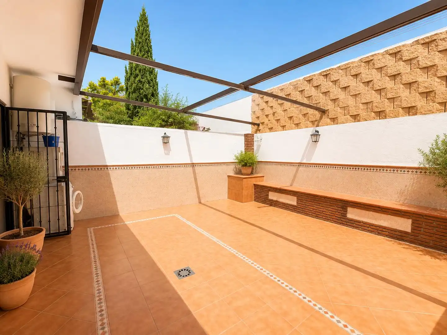 Terrassa de Casa adosada en venda en Benalmádena amb Aire condicionat i Terrassa
