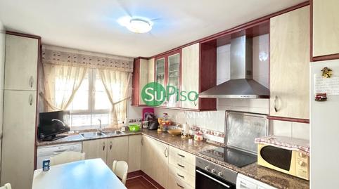 Foto 3 de Casa o chalet en venta en Avenida Rufino Rubio, 10, Yeles, Toledo