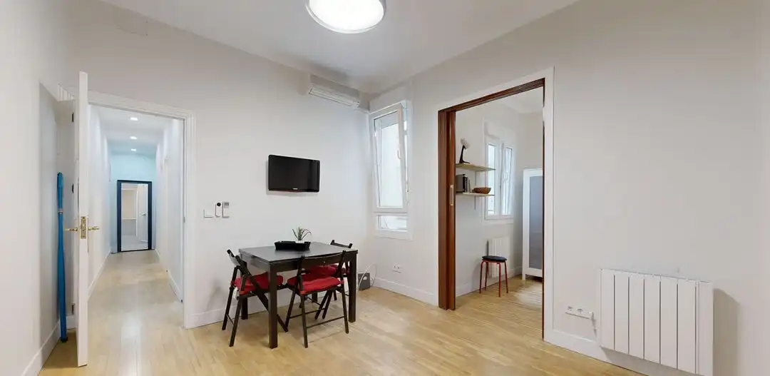 Flat with lift to rent in Calle de la Fuente del Berro